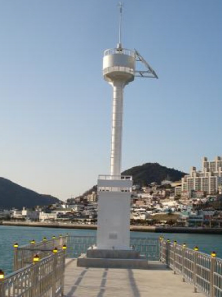 우두리동측방파제등대